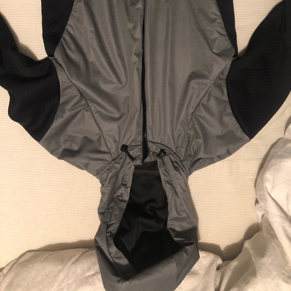 Under Armor jacket brand new